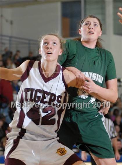 Thumbnail 3 in Kingston vs. Minisink Valley (Section 9 Class AA Final) photogallery.