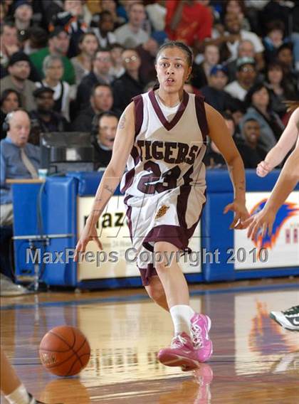 Thumbnail 2 in Kingston vs. Minisink Valley (Section 9 Class AA Final) photogallery.