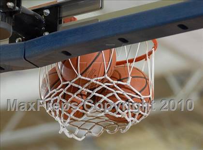 Thumbnail 3 in Kingston vs. Minisink Valley (Section 9 Class AA Final) photogallery.