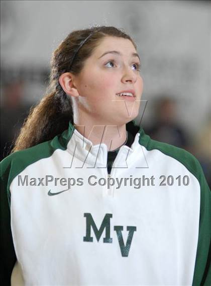 Thumbnail 1 in Kingston vs. Minisink Valley (Section 9 Class AA Final) photogallery.