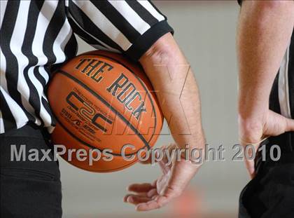 Thumbnail 2 in Kingston vs. Minisink Valley (Section 9 Class AA Final) photogallery.