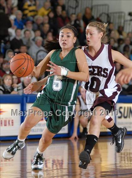Thumbnail 3 in Kingston vs. Minisink Valley (Section 9 Class AA Final) photogallery.