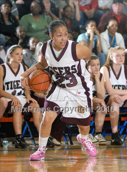 Thumbnail 1 in Kingston vs. Minisink Valley (Section 9 Class AA Final) photogallery.