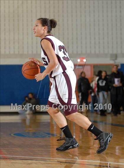 Thumbnail 1 in Kingston vs. Minisink Valley (Section 9 Class AA Final) photogallery.