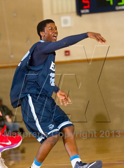 Thumbnail 1 in Vista PEAK Prep vs. Kent Denver photogallery.