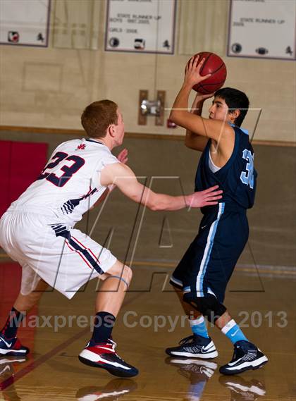 Thumbnail 3 in Vista PEAK Prep vs. Kent Denver photogallery.