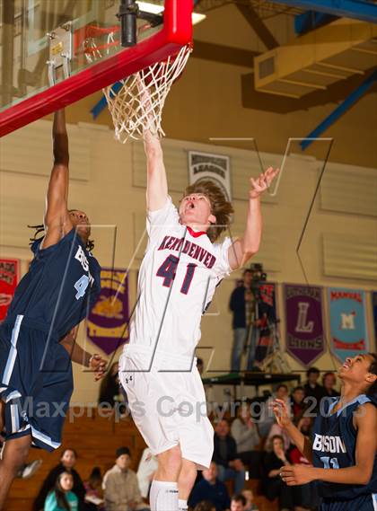 Thumbnail 2 in Vista PEAK Prep vs. Kent Denver photogallery.