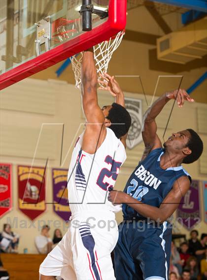 Thumbnail 3 in Vista PEAK Prep vs. Kent Denver photogallery.
