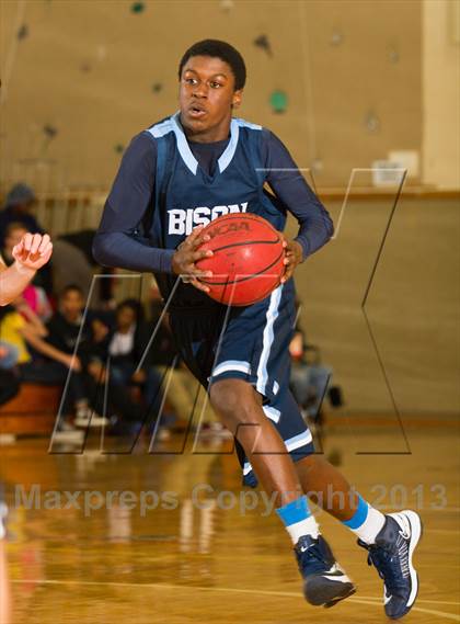 Thumbnail 1 in Vista PEAK Prep vs. Kent Denver photogallery.