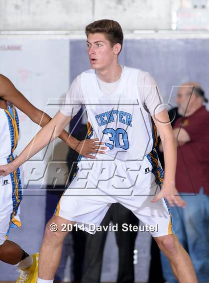 Thumbnail 2 in Foothill vs. Center (St. Hope Elite Classic) photogallery.