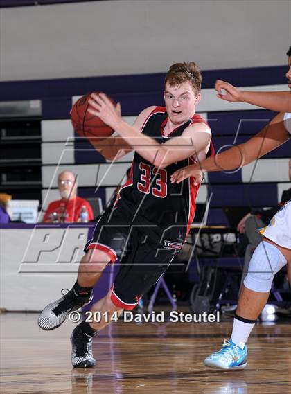 Thumbnail 2 in Foothill vs. Center (St. Hope Elite Classic) photogallery.