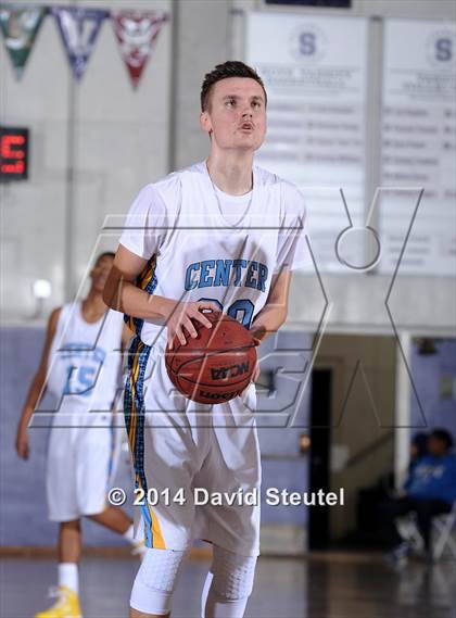 Thumbnail 3 in Foothill vs. Center (St. Hope Elite Classic) photogallery.