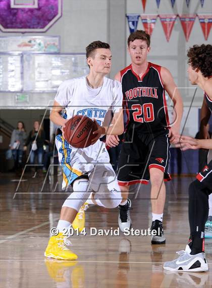 Thumbnail 1 in Foothill vs. Center (St. Hope Elite Classic) photogallery.