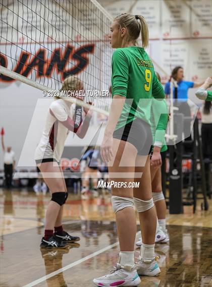 Thumbnail 2 in Lakeland vs Canyon Ridge (IHSAA 4A First Round)  photogallery.