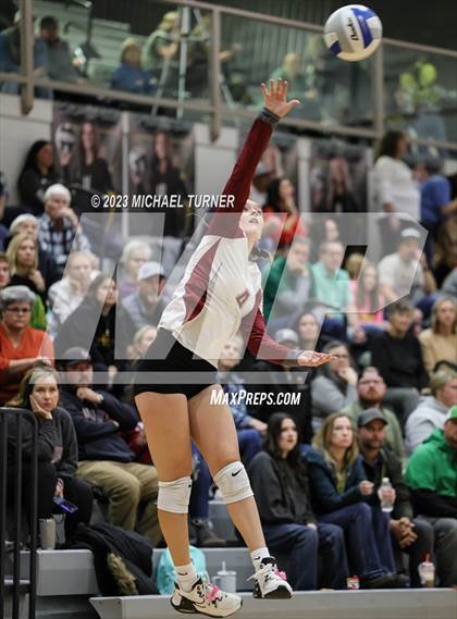Thumbnail 1 in Lakeland vs Canyon Ridge (IHSAA 4A First Round) photogallery.
