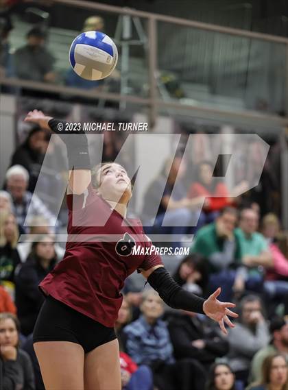 Thumbnail 1 in Lakeland vs Canyon Ridge (IHSAA 4A First Round)  photogallery.