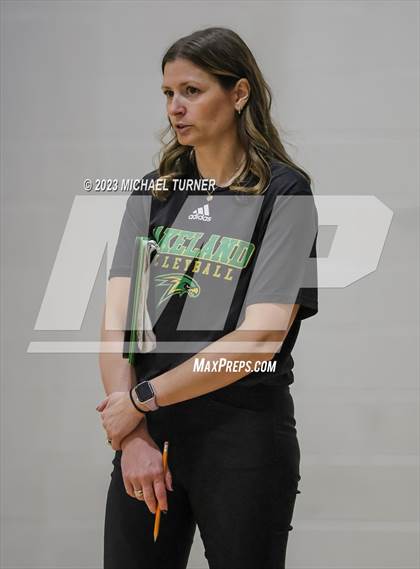 Thumbnail 1 in Lakeland vs Canyon Ridge (IHSAA 4A First Round) photogallery.