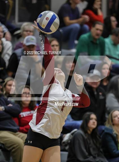 Thumbnail 1 in Lakeland vs Canyon Ridge (IHSAA 4A First Round) photogallery.