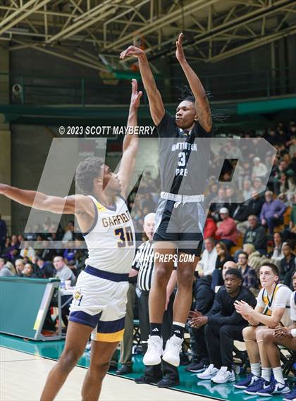 Thumbnail 3 in Huntington Prep vs Garfield Heights photogallery.