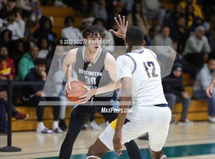 Thumbnail 3 in Huntington Prep vs Garfield Heights photogallery.