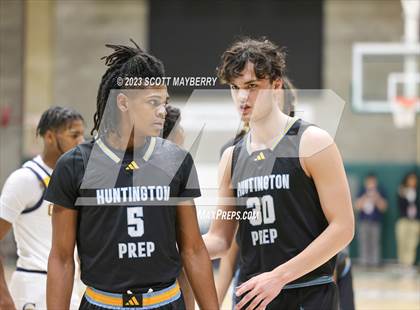 Thumbnail 1 in Huntington Prep vs Garfield Heights photogallery.