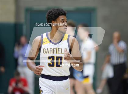 Thumbnail 2 in Huntington Prep vs Garfield Heights photogallery.