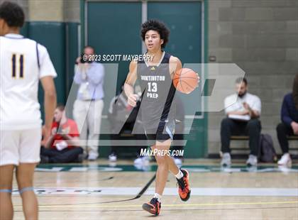 Thumbnail 2 in Huntington Prep vs Garfield Heights photogallery.