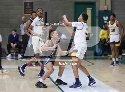 Thumbnail 2 in Huntington Prep vs Garfield Heights photogallery.