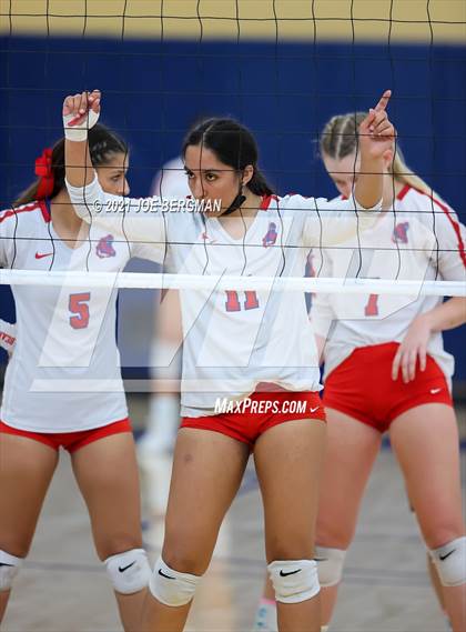 Thumbnail 1 in St. Joseph vs. Buchanan (CIF-CS D3 Final) photogallery.