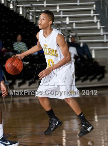 Thumbnail 2 in Triple A Academy vs. Ranchview (DJH5 Holiday Showcase) photogallery.