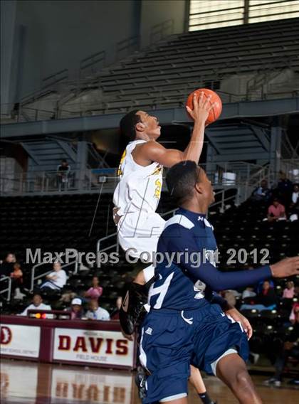 Thumbnail 2 in Triple A Academy vs. Ranchview (DJH5 Holiday Showcase) photogallery.