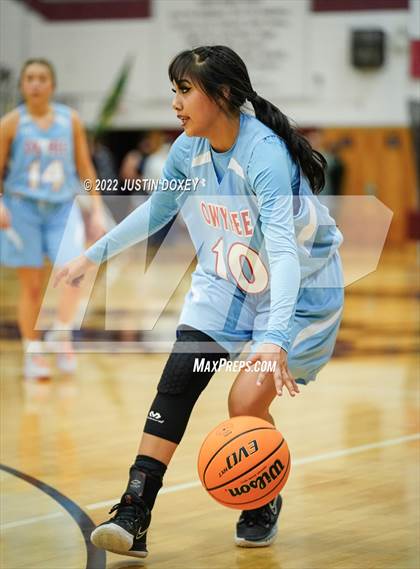 Thumbnail 2 in Eureka vs. Owyhee (NIAA 1A East Girls Semifinals) photogallery.