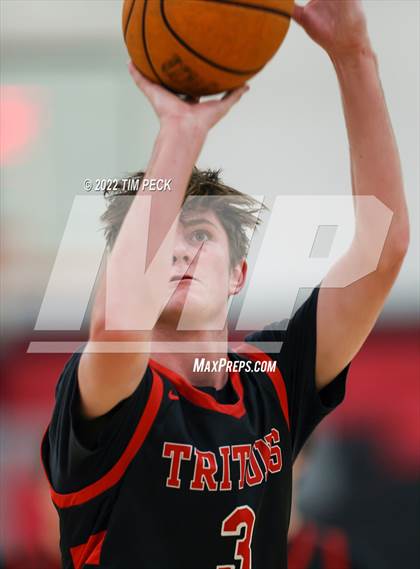 Thumbnail 3 in Beckman vs. San Clemente photogallery.