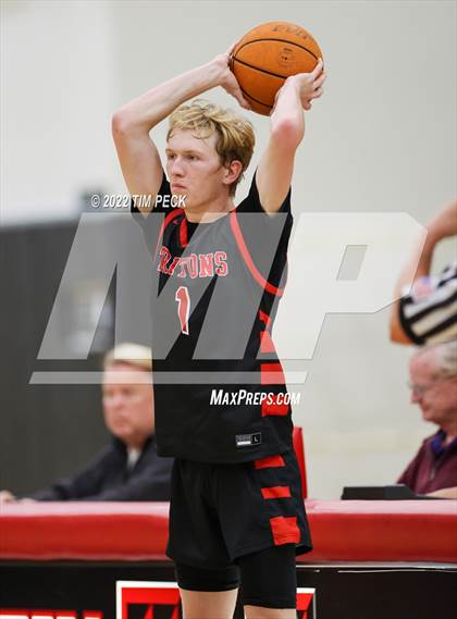 Thumbnail 3 in Beckman vs. San Clemente photogallery.