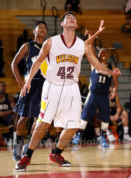 Thumbnail 2 in Wilson vs. Warren (Whittier Holiday Invitational) photogallery.