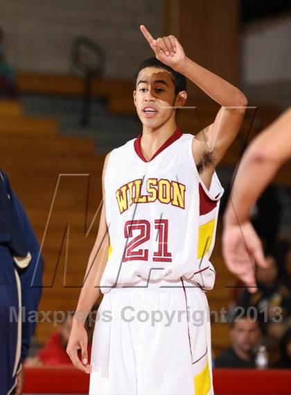 Thumbnail 1 in Wilson vs. Warren (Whittier Holiday Invitational) photogallery.