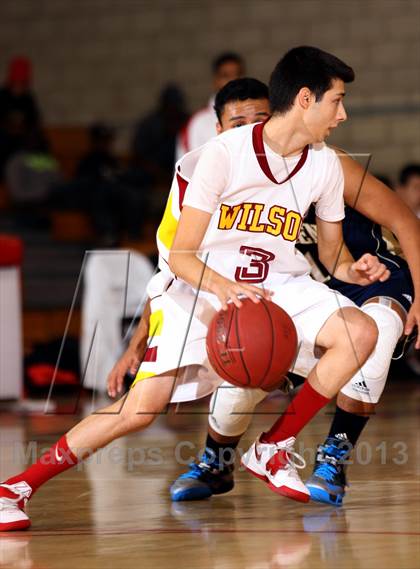 Thumbnail 2 in Wilson vs. Warren (Whittier Holiday Invitational) photogallery.