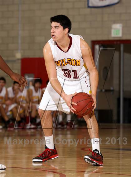 Thumbnail 2 in Wilson vs. Warren (Whittier Holiday Invitational) photogallery.