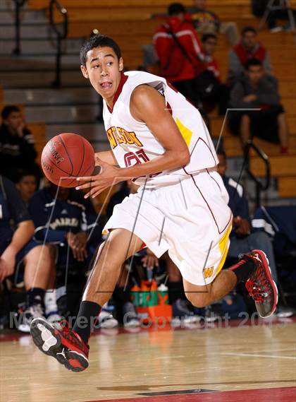 Thumbnail 2 in Wilson vs. Warren (Whittier Holiday Invitational) photogallery.