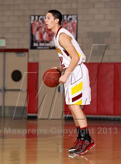 Thumbnail 2 in Wilson vs. Warren (Whittier Holiday Invitational) photogallery.