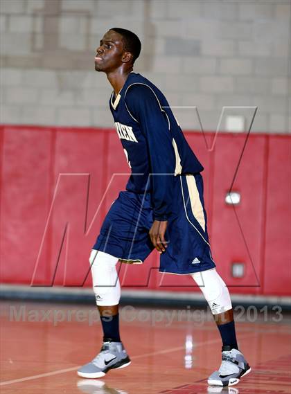 Thumbnail 1 in Wilson vs. Warren (Whittier Holiday Invitational) photogallery.