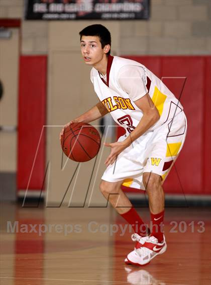 Thumbnail 1 in Wilson vs. Warren (Whittier Holiday Invitational) photogallery.