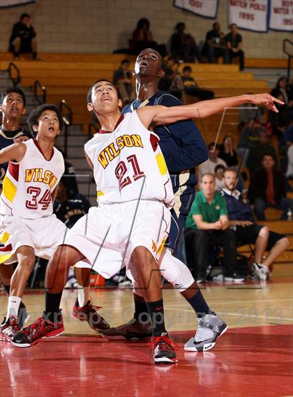 Thumbnail 3 in Wilson vs. Warren (Whittier Holiday Invitational) photogallery.