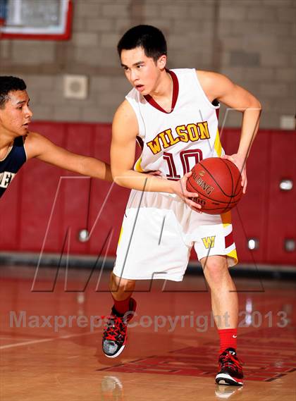 Thumbnail 1 in Wilson vs. Warren (Whittier Holiday Invitational) photogallery.