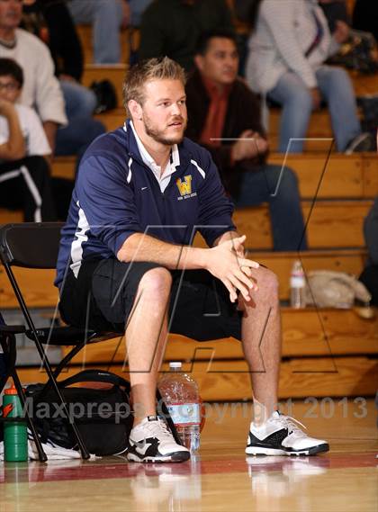 Thumbnail 2 in Wilson vs. Warren (Whittier Holiday Invitational) photogallery.