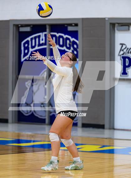 Thumbnail 1 in JV: River Valley @ Kingman photogallery.