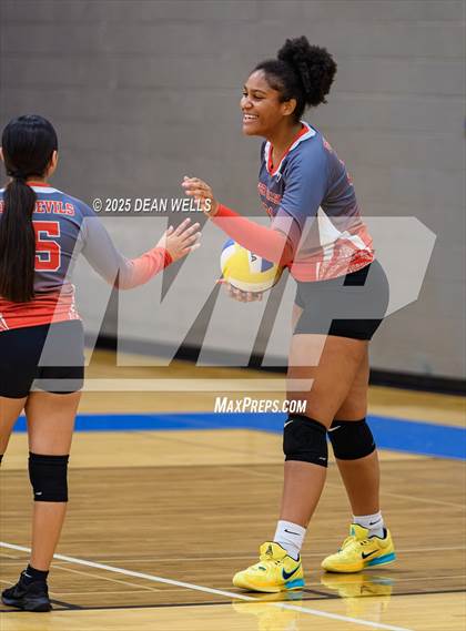 Thumbnail 2 in JV: River Valley @ Kingman photogallery.