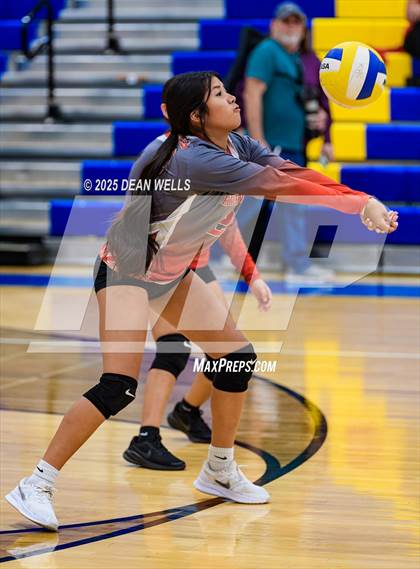 Thumbnail 1 in JV: River Valley @ Kingman photogallery.