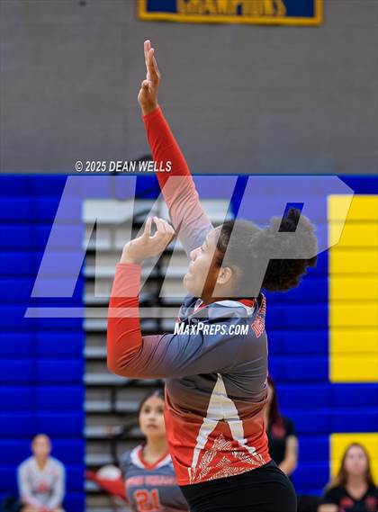 Thumbnail 1 in JV: River Valley @ Kingman photogallery.