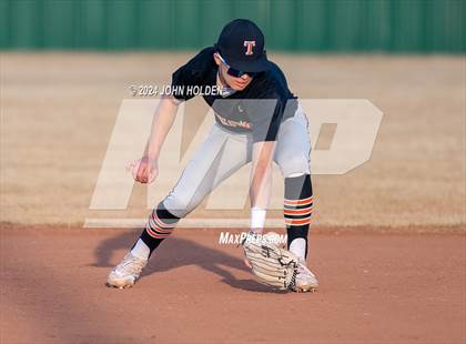 Thumbnail 2 in Tonkawa @ Newkirk photogallery.